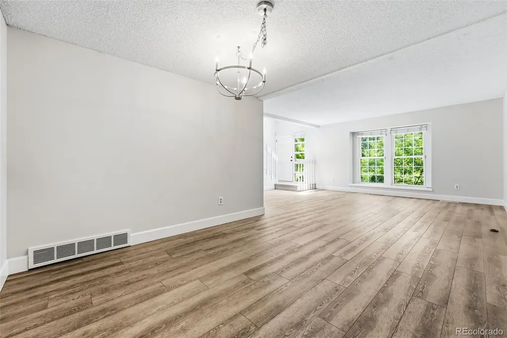 8328 E Phillips Place Centennial CO 80112