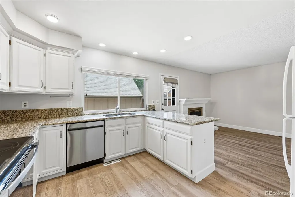 8328 E Phillips Place Centennial CO 80112