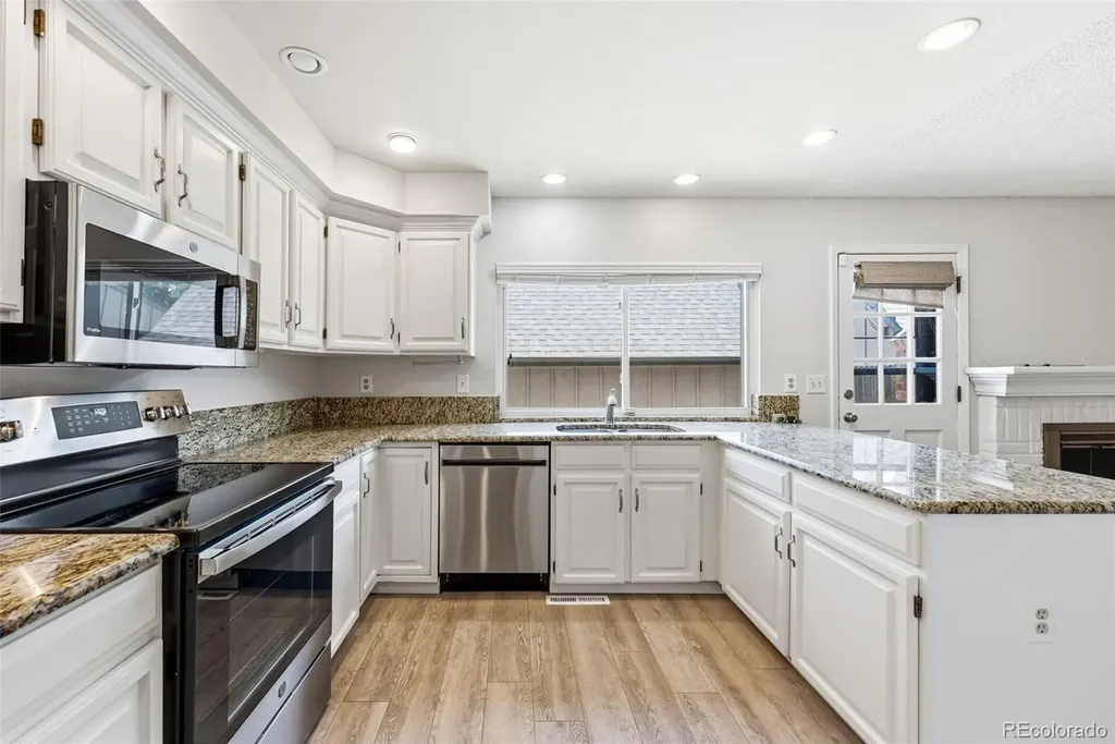 8328 E Phillips Place Centennial CO 80112
