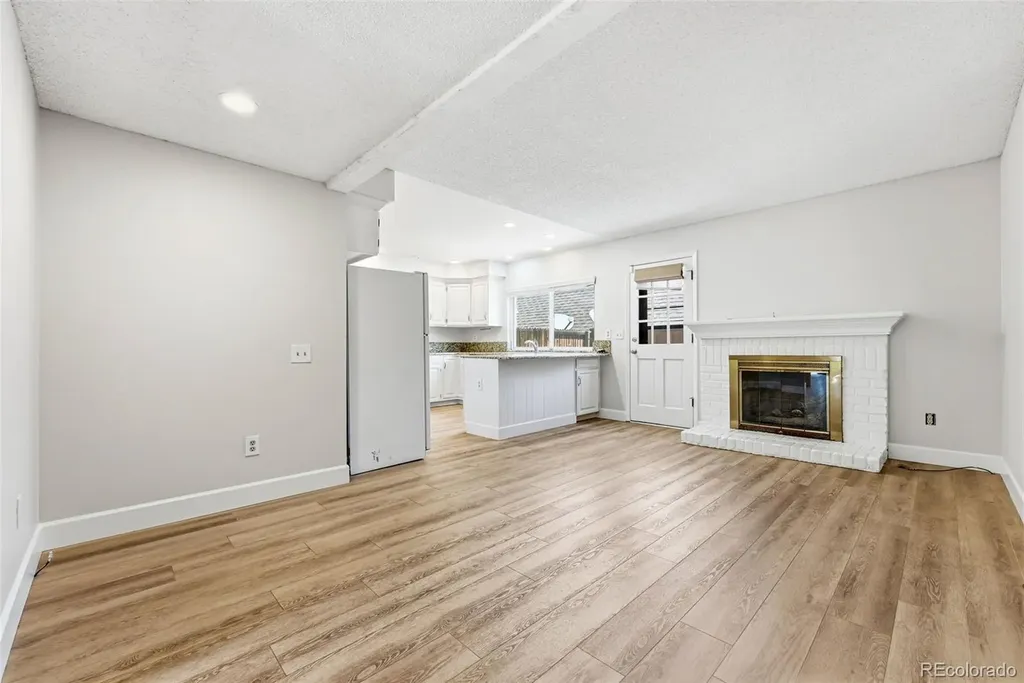 8328 E Phillips Place Centennial CO 80112