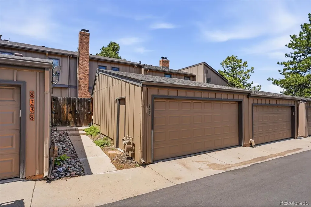8328 E Phillips Place Centennial CO 80112