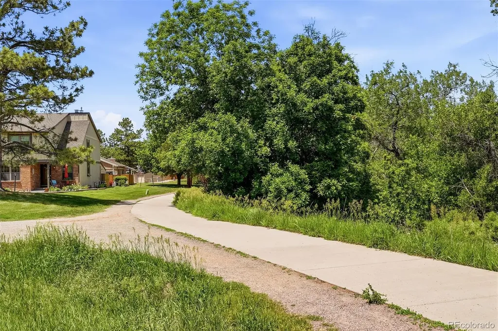 8328 E Phillips Place Centennial CO 80112