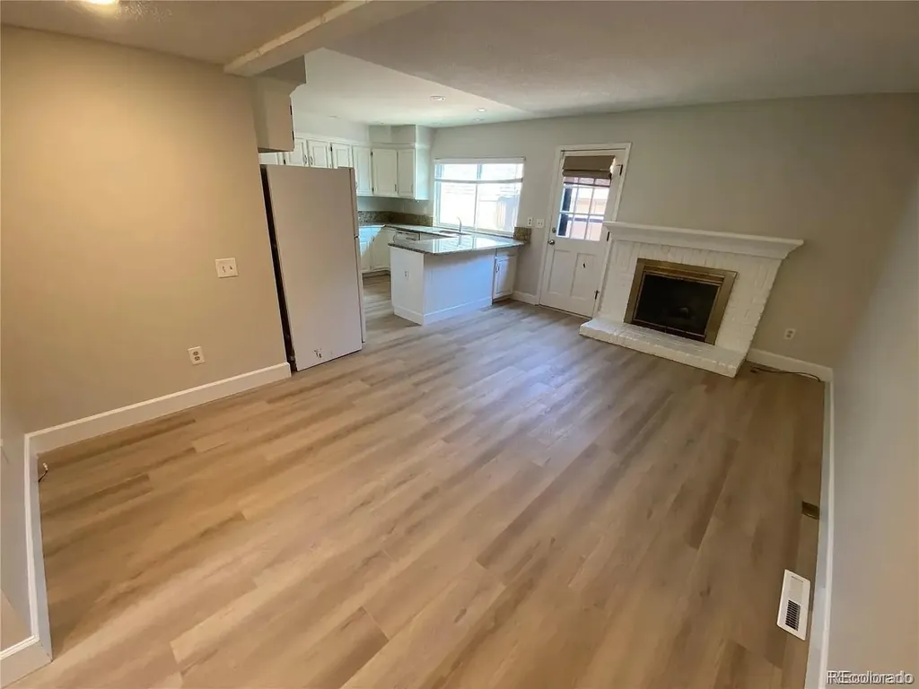 8328 E Phillips Place Centennial CO 80112