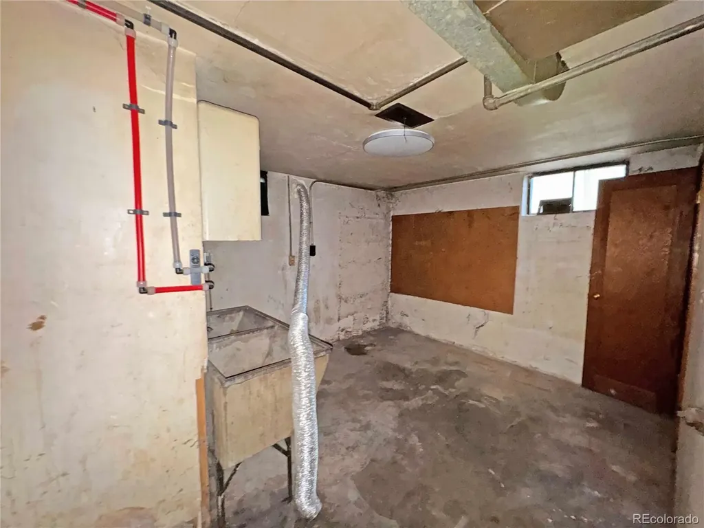 4028 Batavia Place Denver CO 80220