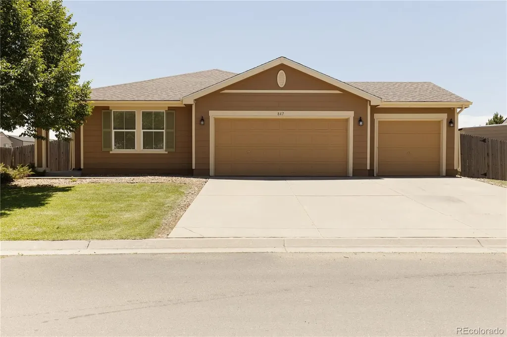 847 Willow Drive Brighton CO 80603