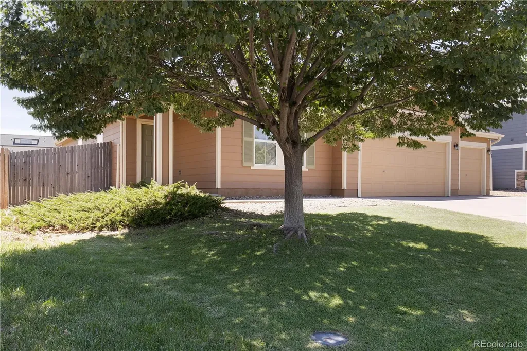847 Willow Drive Brighton CO 80603