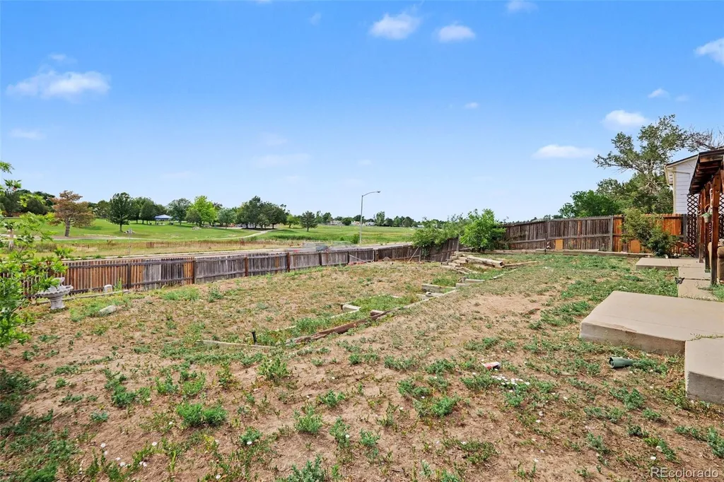 1781 S Ensenada Street Aurora CO 80017