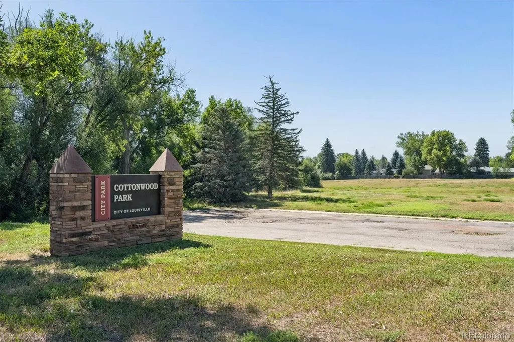 1608 Cottonwood Drive Louisville CO 80027