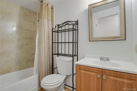 1513 S Ouray Circle Aurora CO 80017