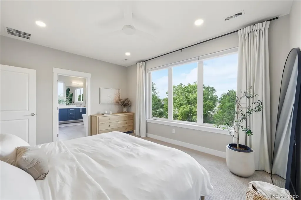 5859 Zuni Court Denver CO 80221
