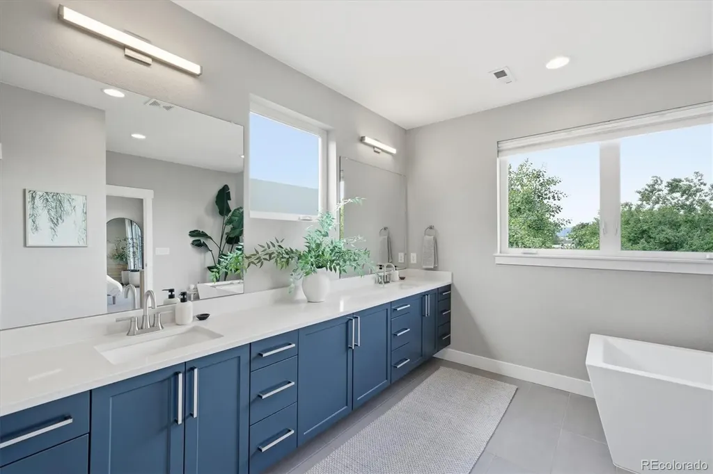 5859 Zuni Court Denver CO 80221