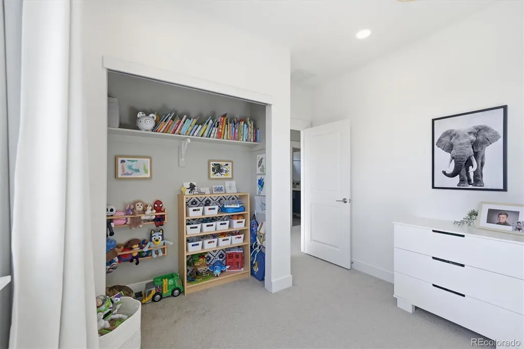 5859 Zuni Court Denver CO 80221