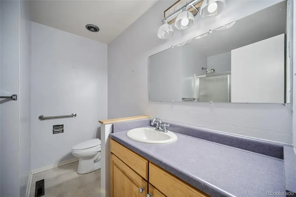 2028 Collier Avenue Colorado Springs CO 80909