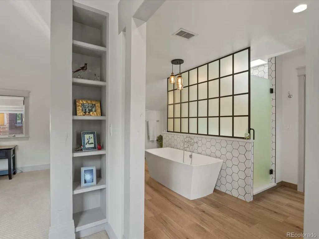 718 Locust Street Denver CO 80220