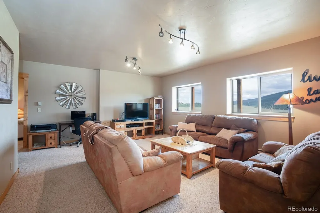 355 Oahu Road Buena Vista CO 81211