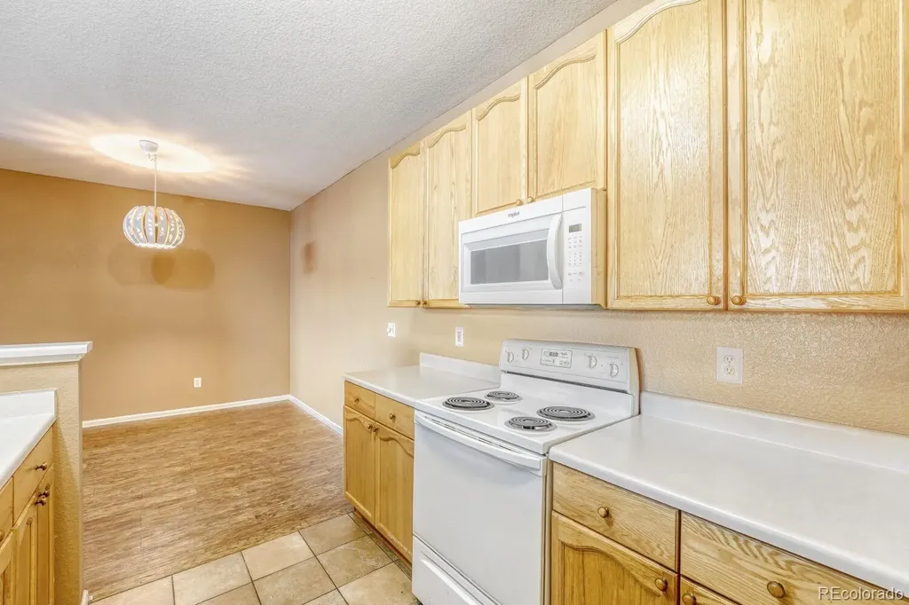 14241 E 1st Drive Aurora CO 80011