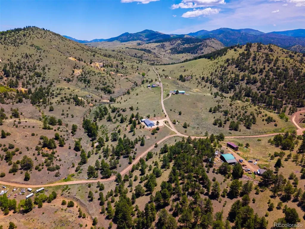 333 Della Fox Lane Westcliffe CO 81252
