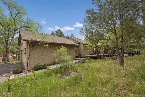 3915 Wakefield Drive Colorado Springs CO 80906