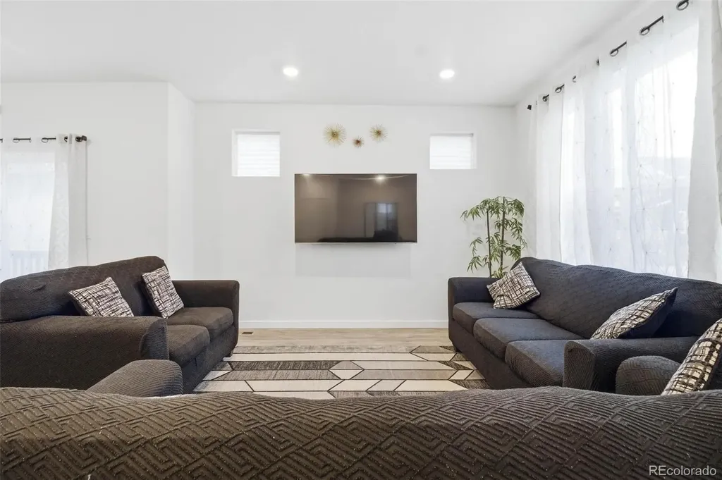 555 Aspen Avenue Bennett CO 80102