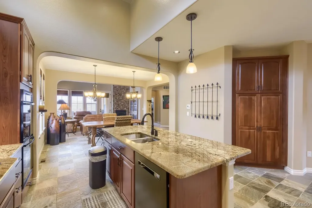 9309 Viaggio Way Highlands Ranch CO 80126