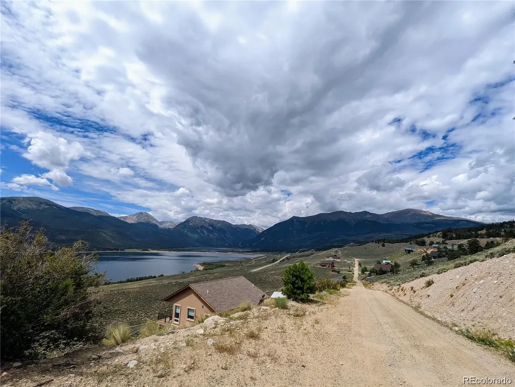 445 Mt. Hope Twin Lakes CO 81251