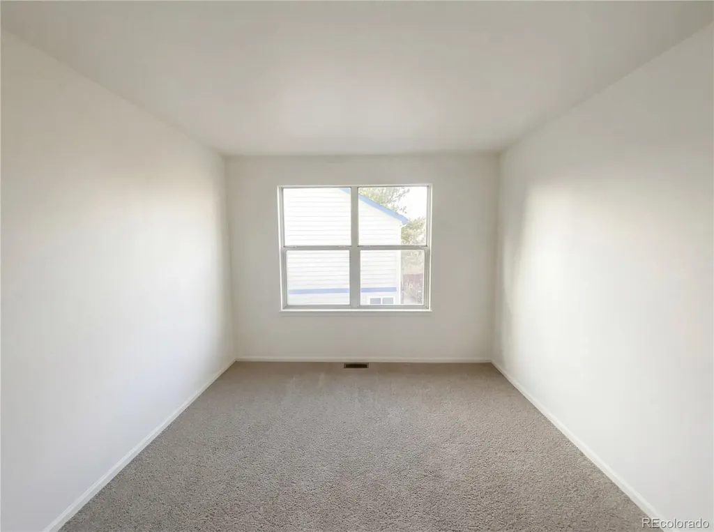 1721 Mountain Maple Avenue Highlands Ranch CO 80129