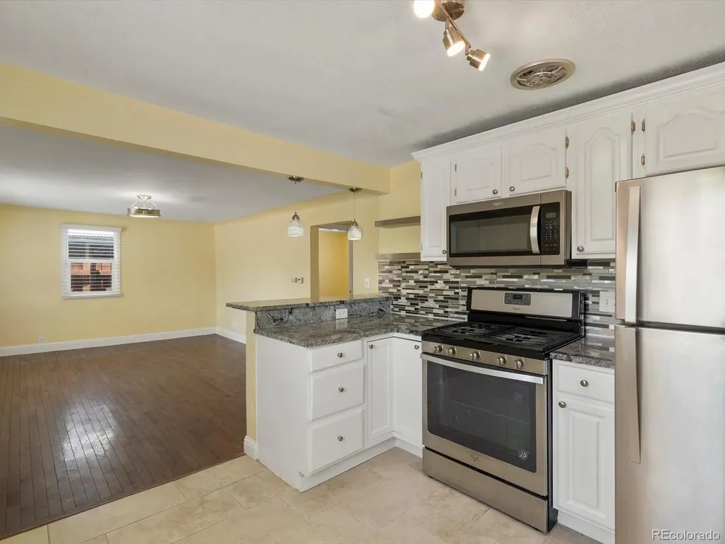 3971 W Kentucky Denver CO 80219