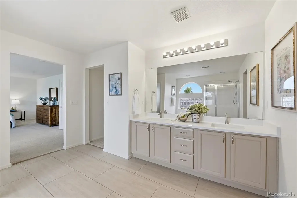 16811 E Caley Place Aurora CO 80016