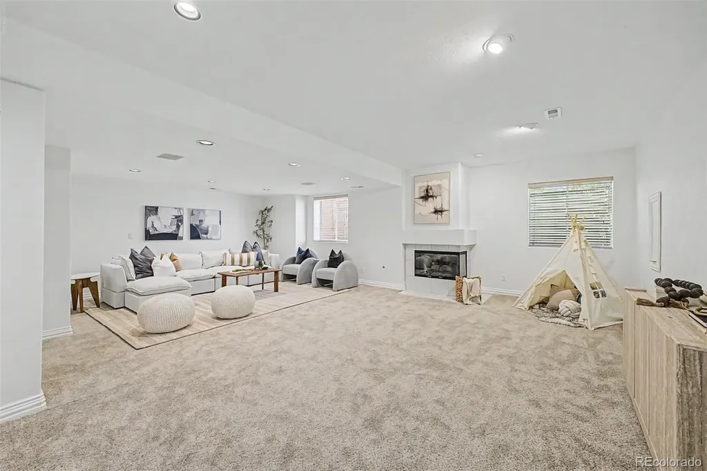5238 E Nichols Drive Centennial CO 80122