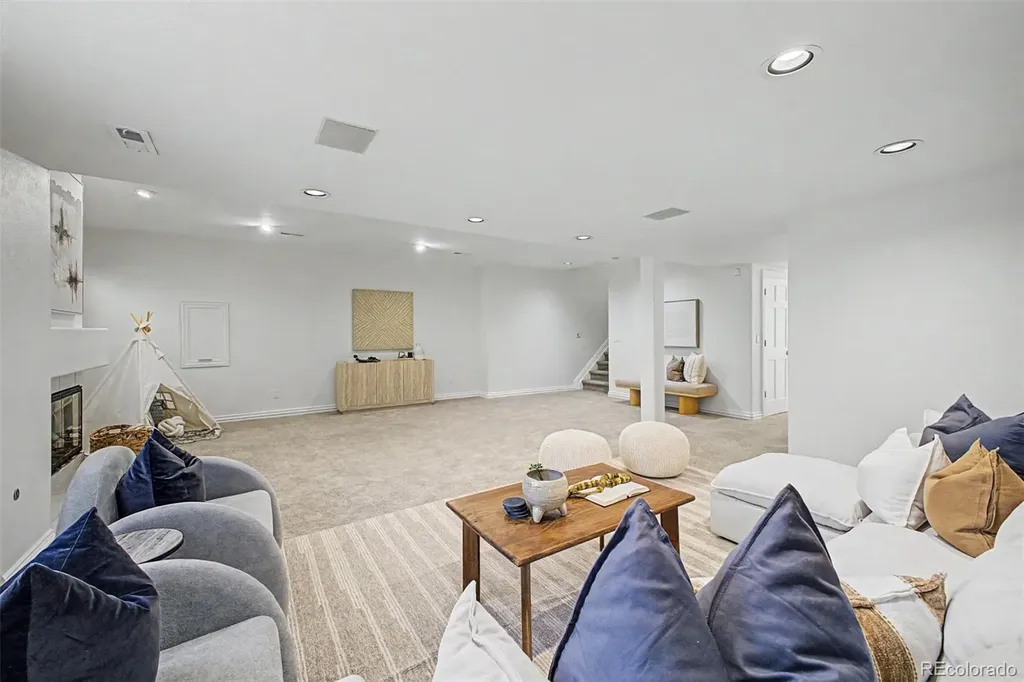 5238 E Nichols Drive Centennial CO 80122