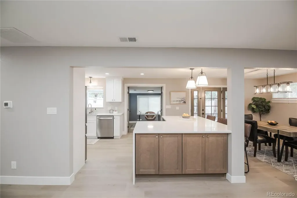6024 S Steele Street Littleton CO 80121