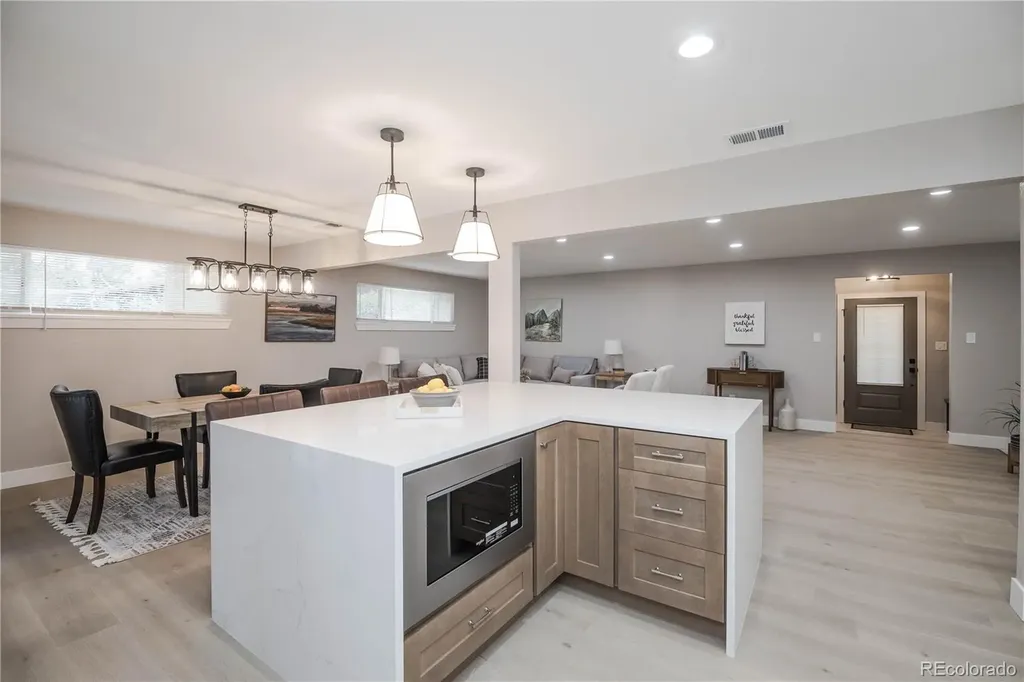 6024 S Steele Street Littleton CO 80121