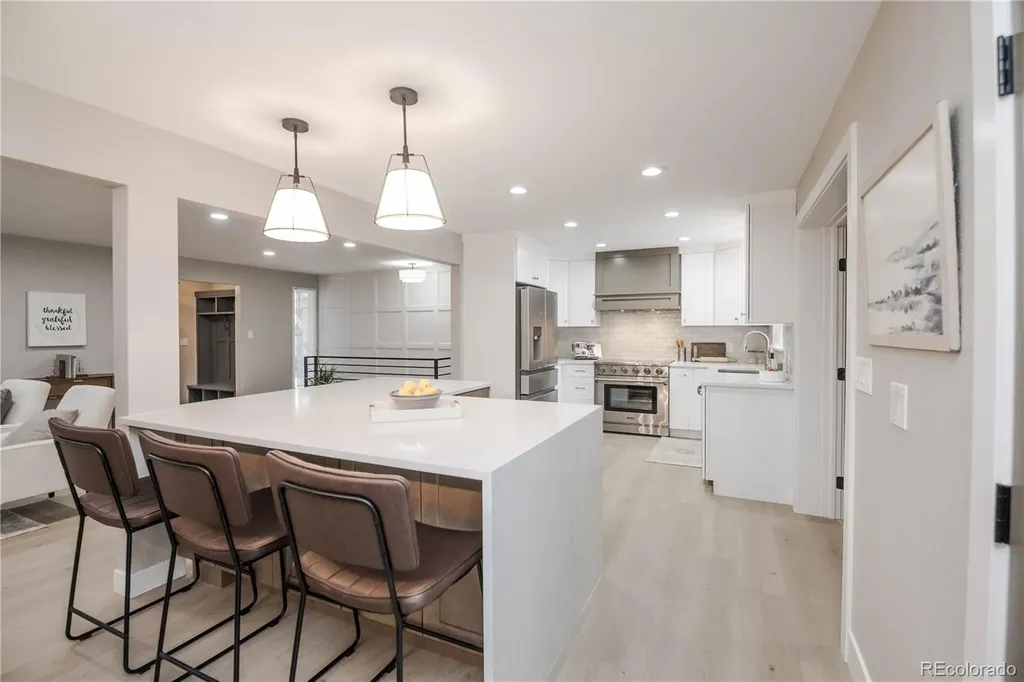 6024 S Steele Street Littleton CO 80121