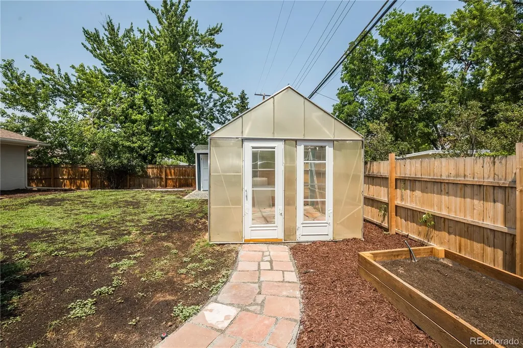 6024 S Steele Street Littleton CO 80121