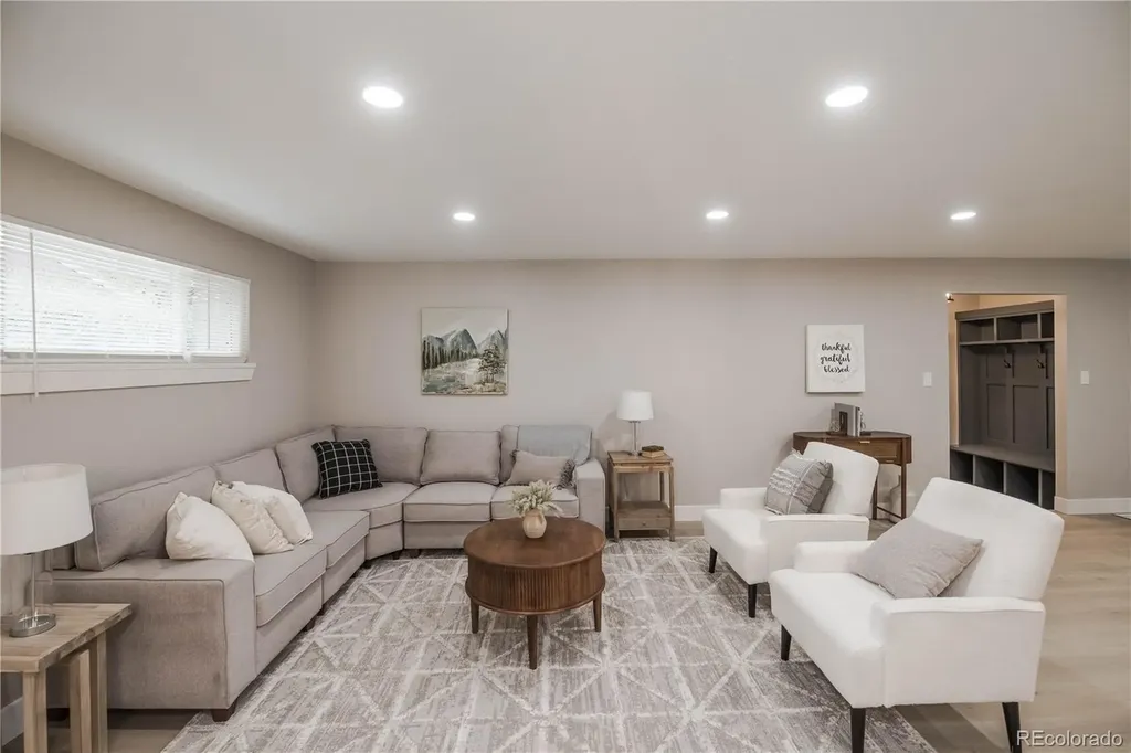 6024 S Steele Street Littleton CO 80121