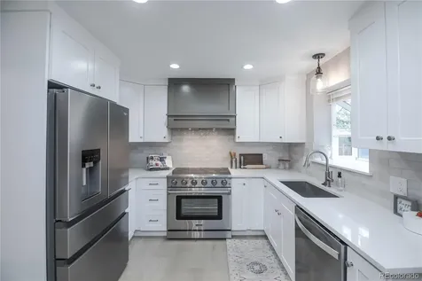 6024 S Steele Street Littleton CO 80121