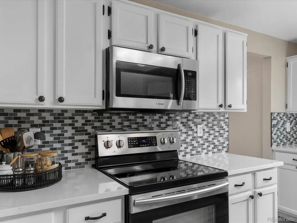 4628 S Flanders Way Centennial CO 80015