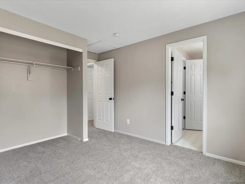 4628 S Flanders Way Centennial CO 80015