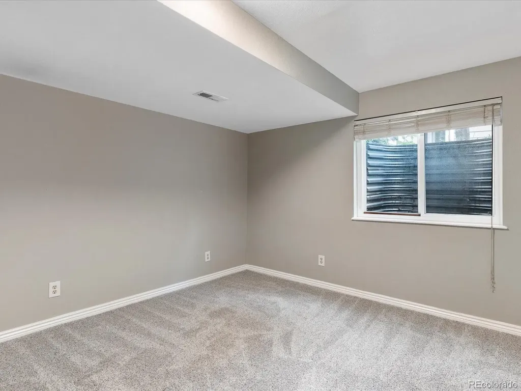 4628 S Flanders Way Centennial CO 80015