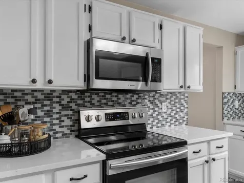 4628 S Flanders Way Centennial CO 80015