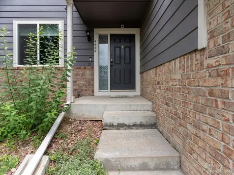 4628 S Flanders Way Centennial CO 80015