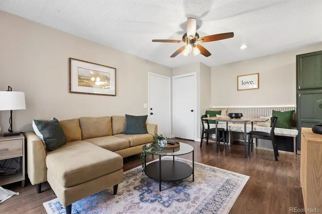 1820 Newland Court Lakewood CO 80214