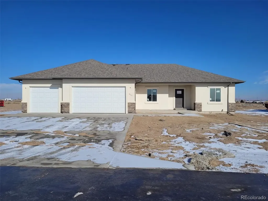 697 Cabaret Drive Pueblo CO 81007