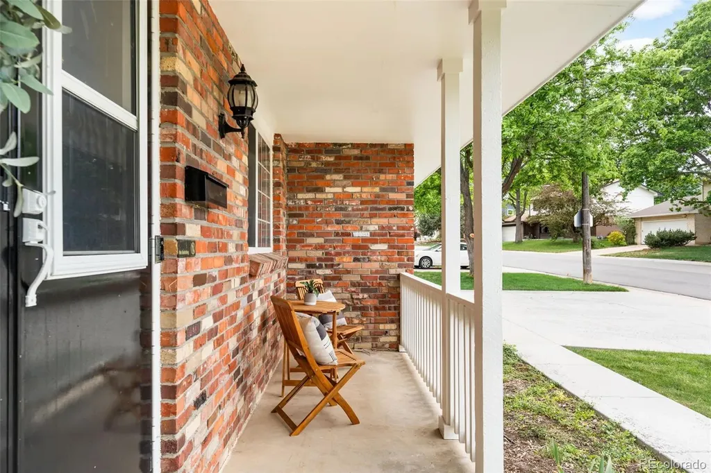 6984 S Spruce Drive Centennial CO 80112