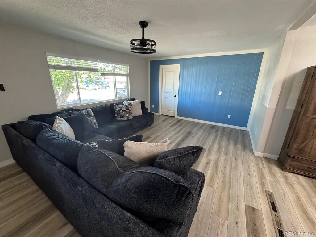 280 Birch Street Bennett CO 80102