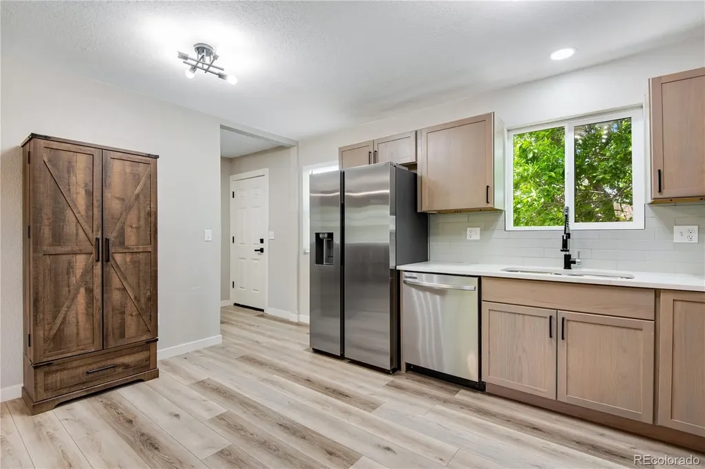 280 Birch Street Bennett CO 80102