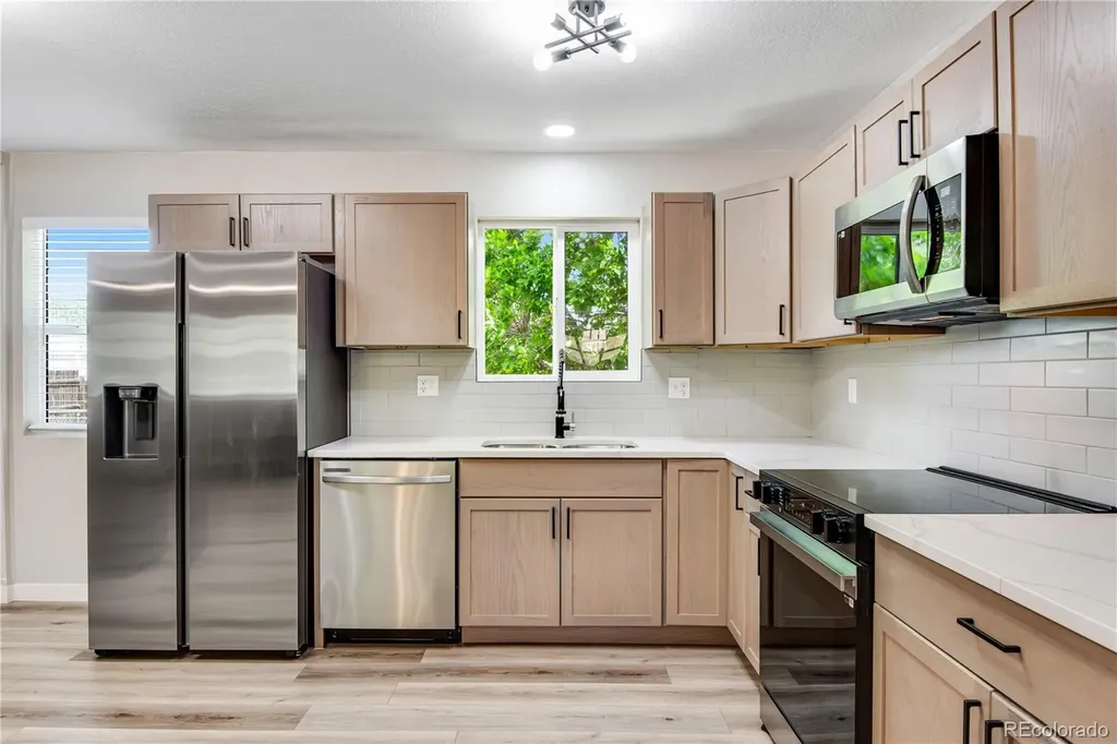 280 Birch Street Bennett CO 80102
