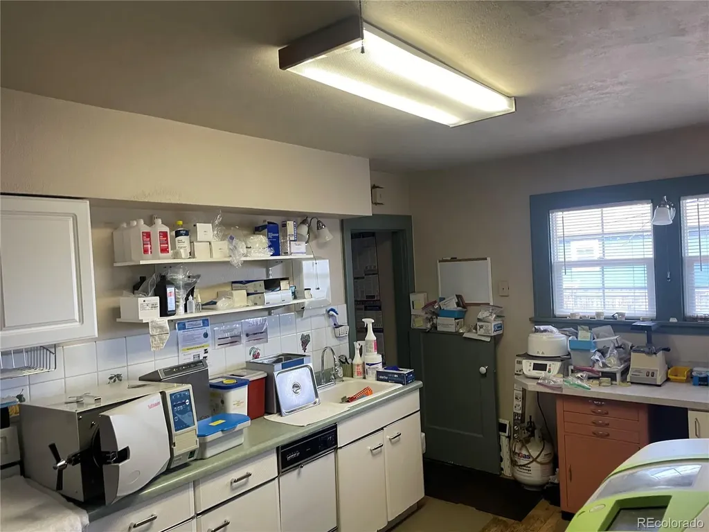 15 S 8th Avenue Brighton CO 80601