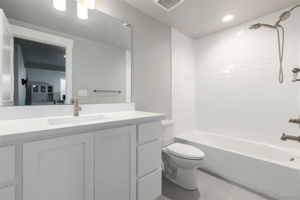 23814 E 36th Place Aurora CO 80019