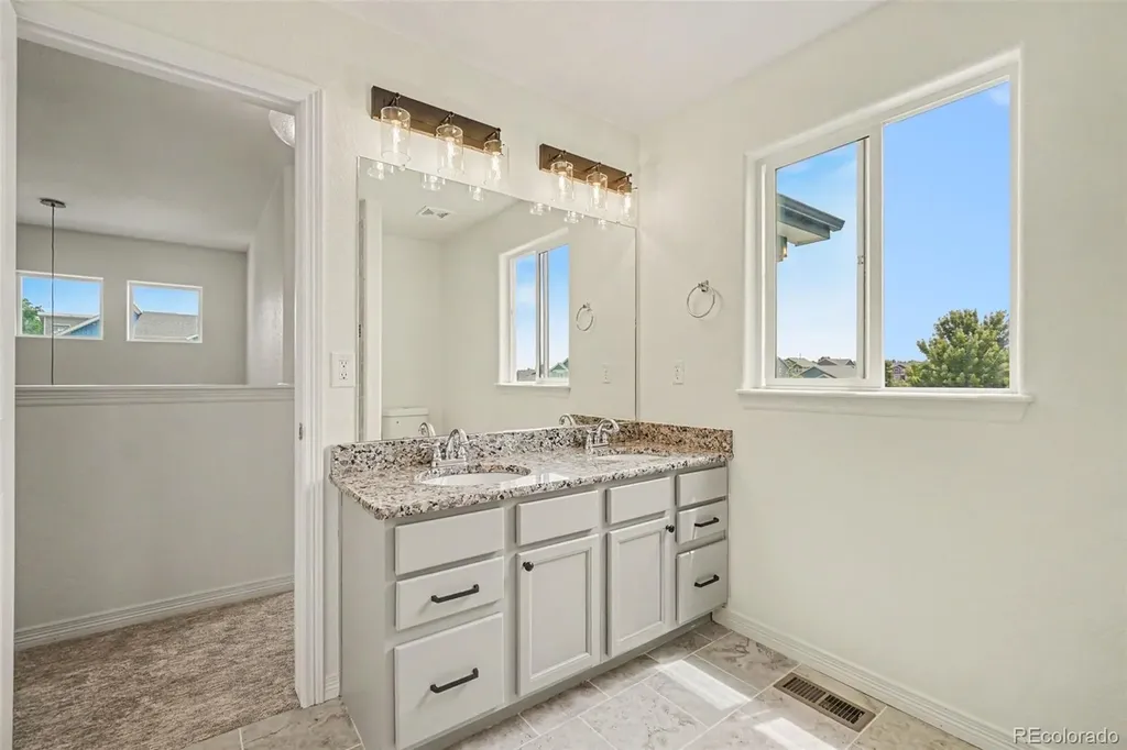 6601 Catalpa Court Frederick CO 80530